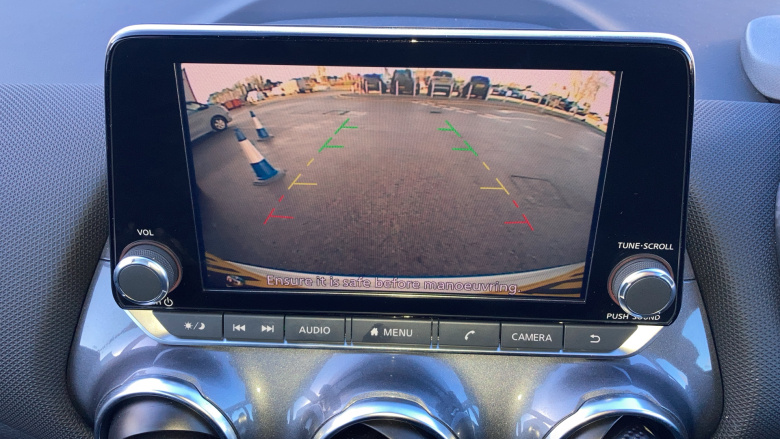 Nissan Juke 1.0 DiG-T 114 Acenta 5dr Petrol Hatchback